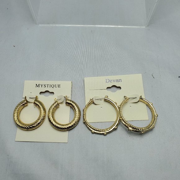 2 PAIRS OF DEVAN & MYSTIQUE GOLD TWISTED GOLD HOOP EARRINGS WITH RHINESTONES - Picture 2 of 6